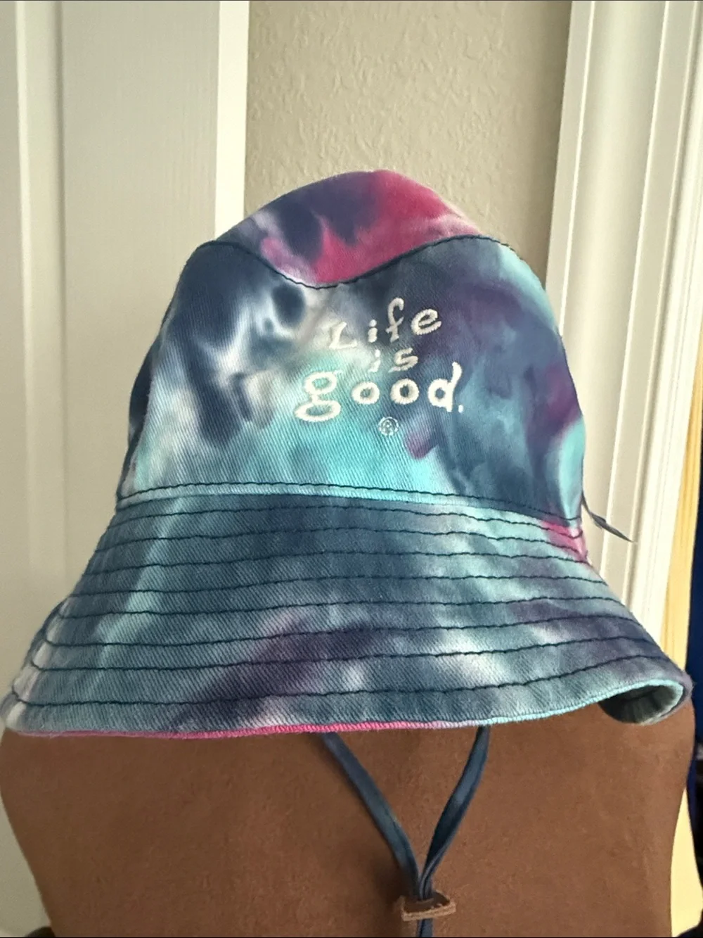 Life Is Good Kids' Tie-Dye Bucket Hat in Blue, Pink & Purple